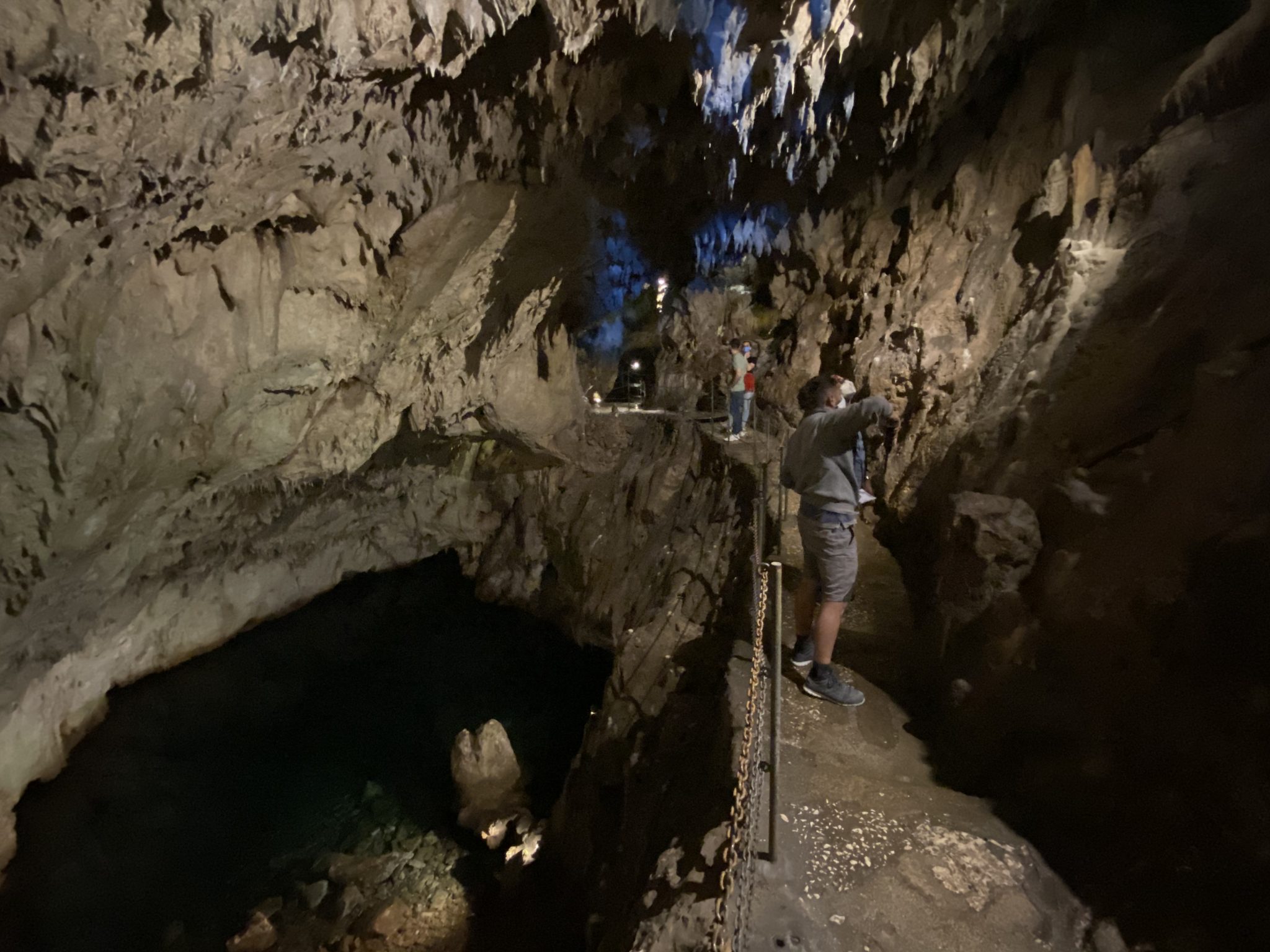 Grotta Zinzulusa - Il Laghezzo del Cocito